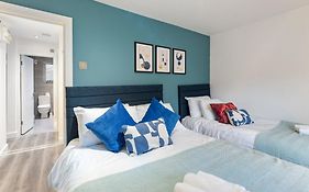 Diamond Suite Camden Town 3 Bedroom Sleeps 11